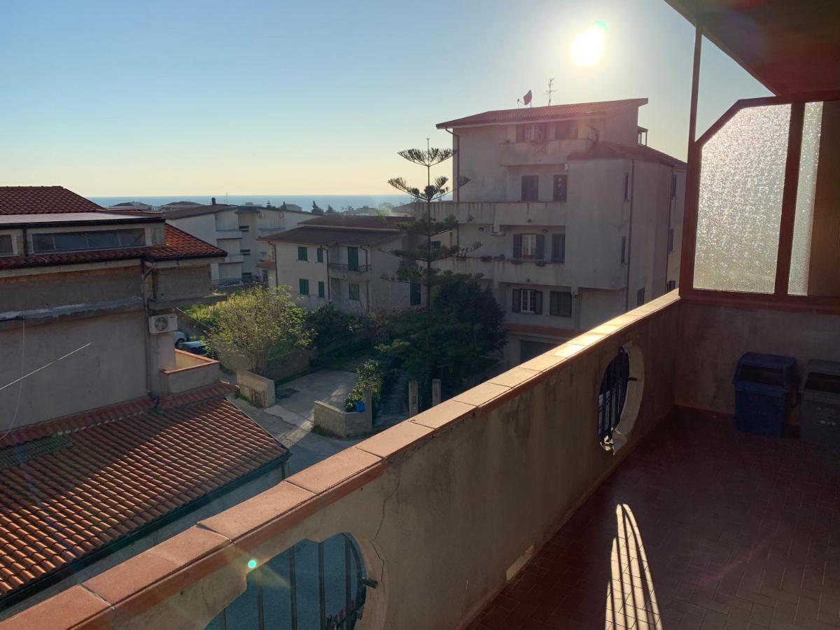 La Casa Blu Apartment Roccella Ionica Ngoại thất bức ảnh